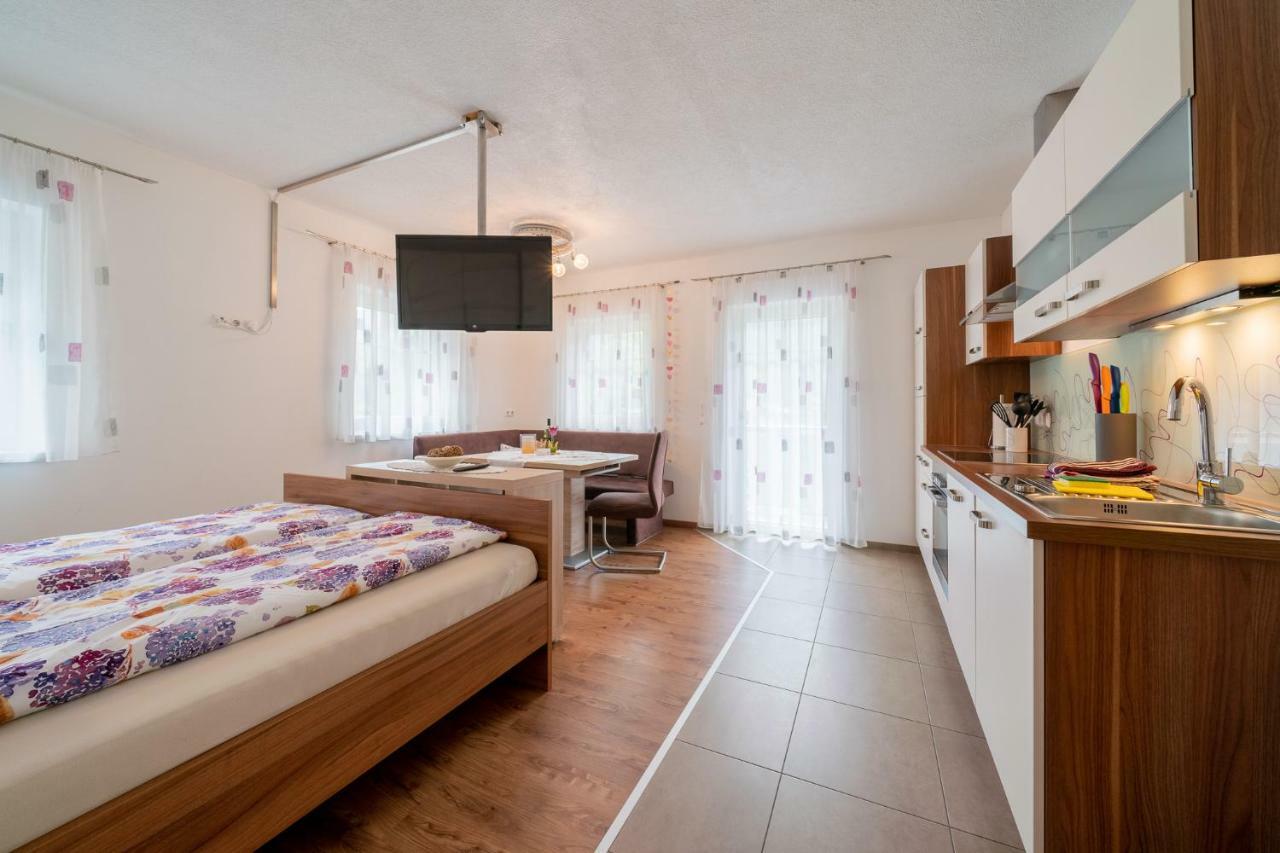 פלאטלאך Appartements Salentinig מראה חיצוני תמונה
